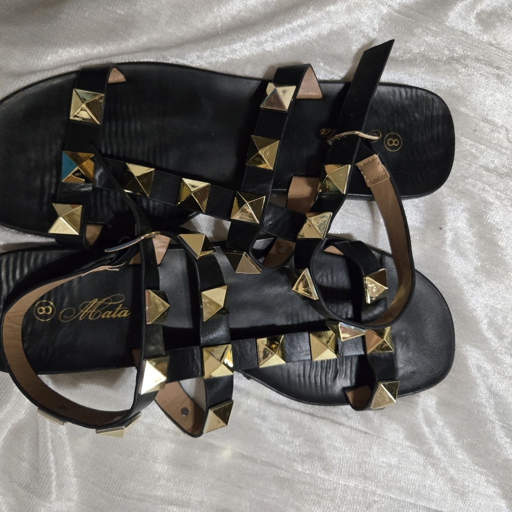 Mata Black Sandals with Gold Studs Size 8 NWOB - Picture 4 of 4